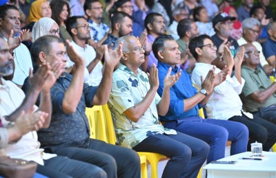 އާޒިމްގެ މެނިފެސްޓޯގައި ހިތްފަސޭހަ މާލެއަކަށް ހެދުމަށް ކޮންމެ ކަމަކަށް ހައްލު