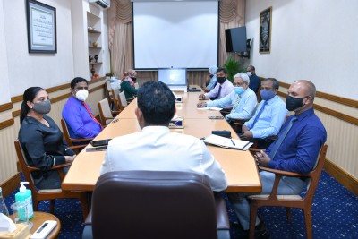ރާއްޖެއިން ބޭރުގައި އުޅޭ ދިވެހީންނަށް އޮންލައިންކޮށް ދިވެހި، ގުރުއާން ކިޔަވައިދޭން މަޝްވަރާކުރަނީ