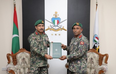 ކޯސްޓްގާޑުގެ ކޮމަޑާންޓުކަން ކާނަލް ސަލީމަށް