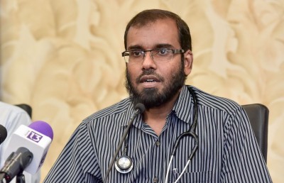 ކިޑްނީއެއް ހޯދުމުގެ އުނދަގޫ ދަތުރުގައި ނާއުއްމީދު