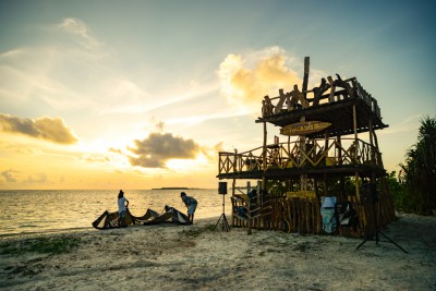ތެލަނގަ ހަޓް: ޒުވާނުންގެ ރީތި މަސައްކަތެއް