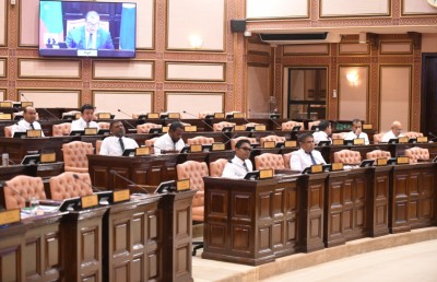 މިނިސްޓްރީތަކުގެ މެންޑޭޓް ފާސްކުރަން ކޮމިޓީއަށް ފޮނުވައިފި