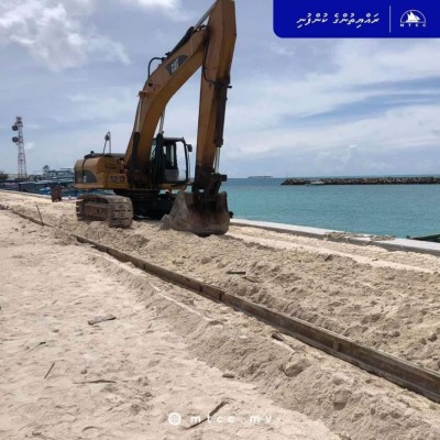 ކޮމަންޑޫ ބަނދަރު ހަދާ މަޝްރޫއުގެ ބޮޑުބައި ނިމިއްޖެ