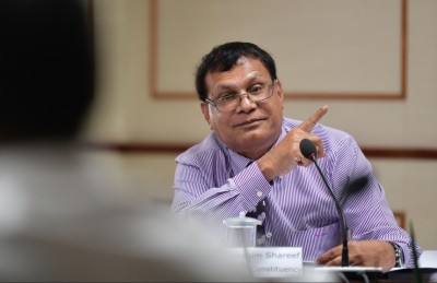 ނަޝީދަށް ބޮޑުވަޒީރުކަން، ރައީސަށް ކެރިވަޑައިގަންނަވާނެބާ؟