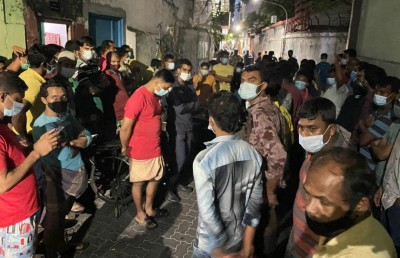 ހަތަރު މަހުގެ މުސާރަ ނުދޭ ކަމަށް ބުނެ ބިދޭސީންތަކެއް އިހުތިޖާޖުކުރަނީ