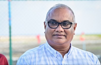 އައިލެންޑް އޭވިއޭޝަންގެ ޗެއާމަނަކަށް ކުރީގެ އެމްޑީ މިހާދު