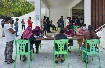އެެއްވެސް ރަށެއްގެ އާބާދީގެ 60 ޕަސެންޓަށް ވެކްސިނެއް އަދި ނުޖަހާ