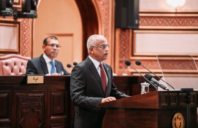 ބަރުލަމާނީ ނިޒާމާ ގުޅޭ ގޮތުން ރައީސްގެ އިތުރު ވާހަކައެއް ނެތް