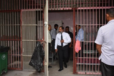 ޖާގައަށް ވުރެ ޖަލުތަކުގައި ގައިދީން އިތުރުވަނީ ރިހިބިލިޓޭޝަން ޕްރޮގްރާމްތައް ނުހިންގޭތީ: އިމްރާން