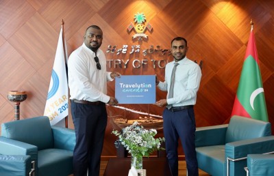 ޓްރެވެލޫޝަން އެވޯޑްސް އޭޕްރިލް މަހު ބާއްވަނީ