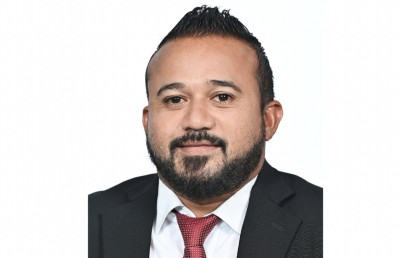 ޖިންސީ ކުށުގެ ދައުވާއެއް އޮތް މީހަކަށް ޑެޕިއުޓީ މިނިސްޓަރުކަން ދީފި