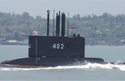 53 މީހުންނާ އެކު އިންޑޮނީޝިއާގެ ސަބްމެރިނެއް ގެއްލިއްޖެ