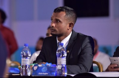 ޓޮމްގެ ކެންޑިޑެސީ ބާތިލްކުރި މައްސަލަ އިސްތިއުނާފްކޮށްފި