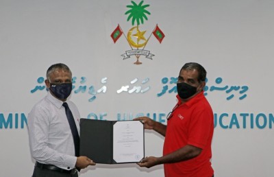 ފަސް ދާއިރާއަކުން މީހުން ތަމްރީނުކުރަން އެއްބަސްވުމުގައި ސޮއިކޮށްފި