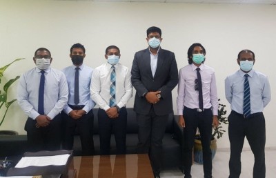 ރާއްޖޭގެ ޓީޓީ ކޯޗުން އިންޑިއާގައި ތަމްރީނު ކުރަނީ