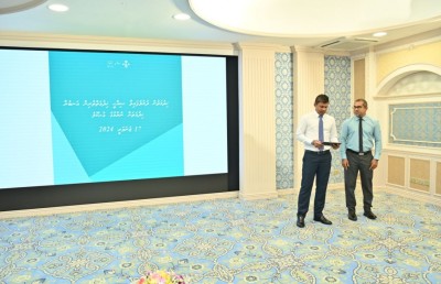 ހަތަރު ގަޑިއިރު މަސައްކަތްކުރަންޖެހޭ ގޮތަށް، ކުރީގެ ސިއްހީ ހިދުމަތްތެރިންގެ ދަފްތަރުގައި ރަޖިސްޓްރީވާން ހުޅުވާލައިފި