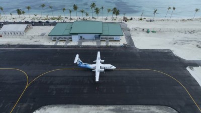 ރައްޔިތުންނަށް ނަފާކުރަނިވި ހޯރަފުށި އެއާޕޯޓް: އިހަވަންދިއްޕޮޅަށް އައު މާދަމައެއްގެ ފޮނި އުންމީދު!