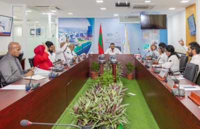 ކައުންސިލް ބައްދަލުވުމުގައި ޝާހިދު ބައިވެރިވެވަޑައިގަތީ ކުރީގެ ކޮންސަލްޓަންޓުގެ ހައިސިއްޔަތުން: ނަރީޝް
