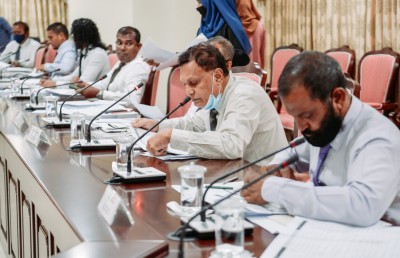 ބަޖެޓު 34.9 ބިލިއަނަށް ބޮޑުކޮށް، އާމްދަނީ އިތުރުކުރަން ކޮމެޓީން ފާސްކޮށްފި