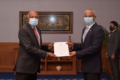 ހެލްތު މިނިސްޓަރު ނަސީމަށް މަޖިލީހުން ރުހުން ދީފި