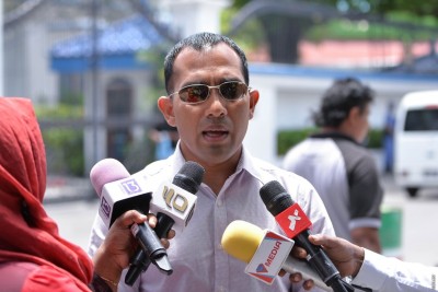އިތުބާރުގެ މައްސަލާގައި މަލީހުގެ ރައްދު: ތިއީ ބައިކޮޅަށް ޖެހި ގޯލެއް