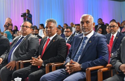 ރައްޔިތުންނަށް މަންފާ ލިބޭ އެއްވެސް ކަމެއްގެ ހުރަހަކަށް ނުވާނަން: މޭޔަރު އާޒިމް