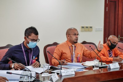 ޑިސެމްބަރު 15ގެ ކުރިން އިންތިހާބު ބާއްވަން ހުއްދަ ބޭނުންވޭ: އީސީ