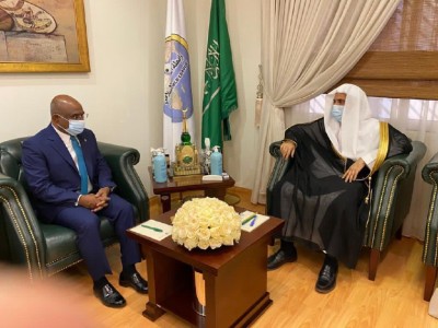 ޓެރަރިޒަމާ ދެކޮޅަށް މަސައްކަތްކުރާ ސަރަހައްދީ އިދާރާއެއް ރާއްޖޭގައި ގާއިމުކުރުމަން މަޝްވަރާކޮށްފި
