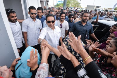 ރައީސް ޔާމީން ޖަލަށްލިތާ އެއް އަހަރު ފުރުމާ ދިމާކޮށް އިދިކޮޅުން މުޒާހަރާ ކުރަނީ