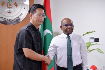 ރާއްޖެ އާއި ޗައިނާއާ ދެމެދު މަތީ ފަންތީގެ މަޝްވަރާތައް ބާއްވަނީ
