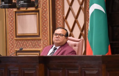 ވަޒީރުން ބޭރުކުރުން: ހުއްޖަތެއް ނެތް ސިޔާސީ ޖެއްސުމެއްތަ؟