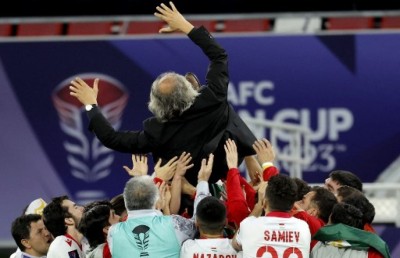 ރާއްޖޭގެ ކުރީގެ ކޯޗު ސެގަޓްގެ ތަޖިކިސްތާނުން ޔޫއޭއީ ބަލިކޮށް ކުއާޓާ ފައިނަލަށް