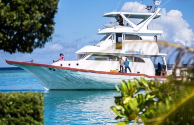 ބޭރުގެ ސިފައިން ތިން ދޯންޏަކަށް އެރި، އުޅުނީ ސެޓެލައިޓް ފޯނުގެ ނަންބަރު ހޯދަން