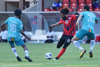 ޓީސީ ބަލިކޮށް ދަ ގްރާންޑޭއަށް ރަނގަޅު ފެށުމެއް