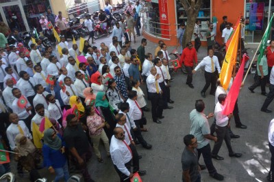 ޑިމޮކްރަސީ ކާމިޔާބު ނުވަނީ ކޮރަޕްޝަނާއި ސިޔާސީ ޕާޓީތަކާހުރެ: ސާވޭ