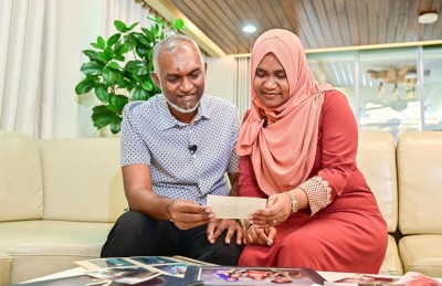 ރައީސްގެ ދެކަނބަލުން މުލީއާގެ އަށް ބަދަލުވެވަޑައިގެންފި