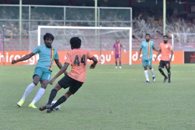 ރިޒޭ އެނބުރި އައިސް އީގަލްސް ސަލާމަތްކޮށްފި