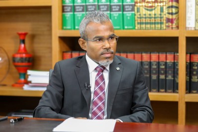 މިދިޔަ އަހަރު އޭޖީ އޮފީހުން 800އަށް ވުރެ ގިނަ ލަފާ ދިން