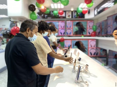 އެޕަލްގެ އޮތޮރައިޒްޑް ރީސެލާއަކަށް އެލް މޮބައިލް، އަގުތައް ހެޔޮވާނެ
