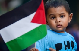 ރައީސްގެ އެދިވަޑައިގަތުމަށް ސިފައިންގެ ސްކްރީންގައި ފަލަސްތީންގެ ދިދަ