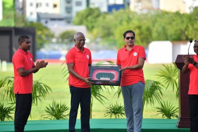 އިންޑިއާގެ އެހީގައި އެކުވެނި ޓްރެކް ތަރައްގީކޮށް ހުޅުވައިފި