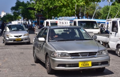 ޓެކްސީ ޕާކިން ފީ 750ރ. އަށް ކުޑަކޮށްދޭން ނިންމައިފި