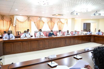 ރިސޯޓުތަކުގެ ކުނި މޫދަށް އަޅާ މައްސަލަ ހައްލު ކުރަން ގަވައިދަށް ބަދަލު ގެންނަނީ