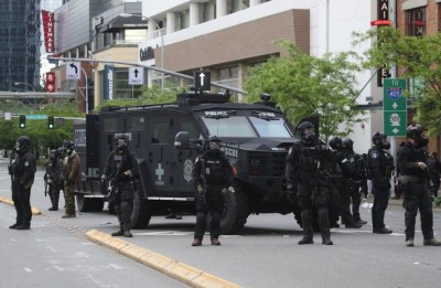 ދިހަހާސް ސިފައިން ނެރެ ވޮޝިންޓަންގެ ގްރީން ޒޯން "ހަނގުރާމައިގެ ސަރަހައްދަކަށް"