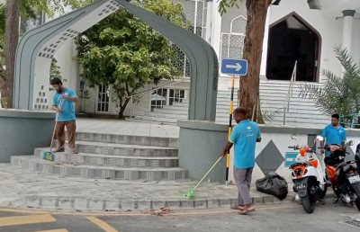 މާލޭގެ މިސްކިތްތައް ސާފުކުރުމުގެ މަސައްކަތް ކައުންސިލުގެ ދަށަށް