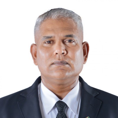 މަޖިލީހުގެ ސާޖެންޓް އެޓް އާމްސް ސަސްޕެންޑު ކޮށްފި