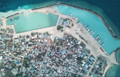 ކޮވިޑާ ގުޅިގެން 70 ރަށަކަށް އަރައިފޭބުން މަނާ