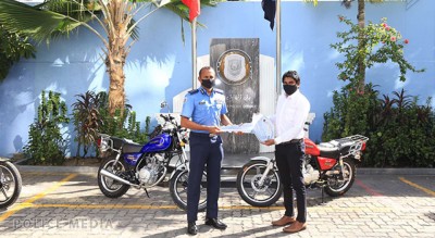 ލިޓަސްއިން ފުލުހުންނަށް ސައިކަލު ހަދިޔާކުރުން "ގޯހަކަށް"