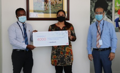 މެޑްޓެކުން ސްކޫލްތަކުގެ ދަރިވަރުންނަށް 4000 ހޭންޑްވޮޝް ފުޅި ހަދިޔާކޮށްފި