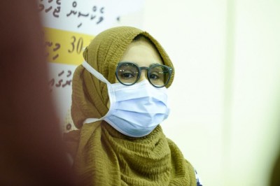 ވެކްސިން ޖެހީ ޖެހިލުމެއް ނެތި، ގެނެސްދިނީ އުންމީދު!